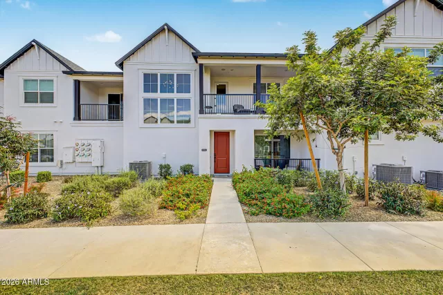 MLS: 7023172 Condo For Sale