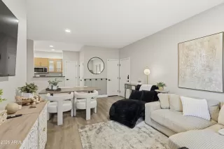 Photo #2: 7023385 Listing 