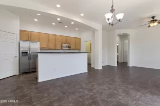 Photo #4: 7023619 Listing 