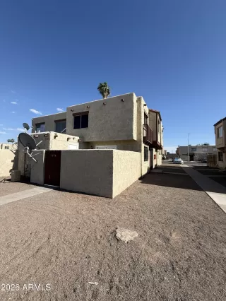 Photo #2: 7023817 Listing 