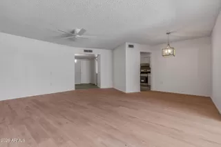 Photo #3: 7023924 Listing 