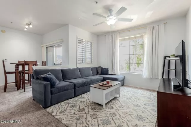 MLS: 7023942 Condo For Sale