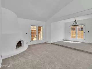 Photo #5: 7024045 Listing 
