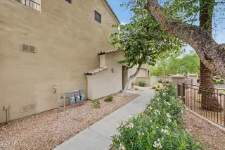 Photo #2: 7024077 Listing 