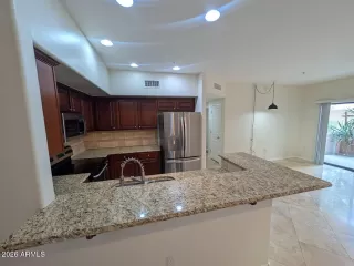 Photo #4: 7024080 Listing 