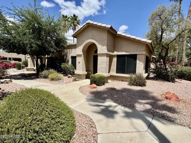 MLS: 7024081 Condo For Sale