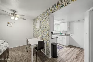 Photo #6: 7024095 Listing 