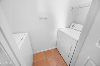 Photo #6: 7024377 Listing 