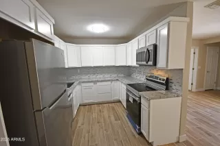 Photo #2: 7024516 Listing 
