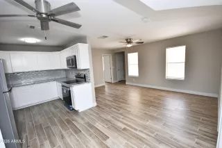 Photo #5: 7024516 Listing 