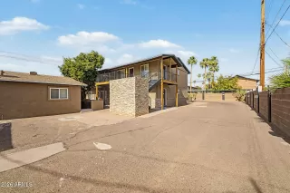 Photo #6: 7024540 Listing 