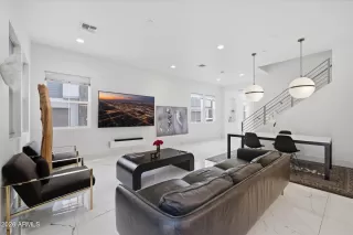 Photo #6: 7024598 Listing 