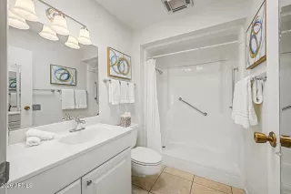 Photo #5: 7024608 Listing 