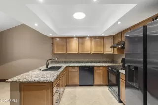 Photo #6: 7024777 Listing 