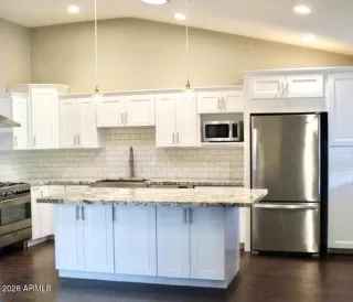 Photo #1: 7024846 Listing 