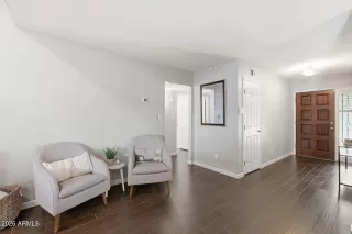 Photo #4: 7024846 Listing 