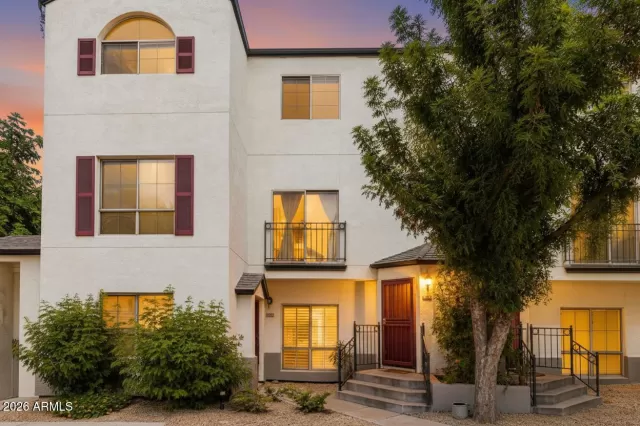 MLS: 7024919 Condo For Sale