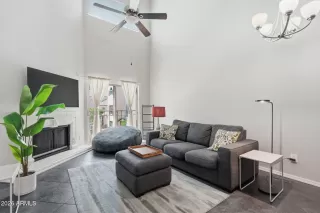 Photo #5: 7024919 Listing 
