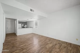Photo #3: 7025057 Listing 