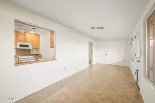 Photo #6: 7025060 Listing