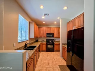 Photo #5: 7025180 Listing