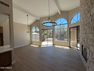 Photo #5: 7025231 Listing 