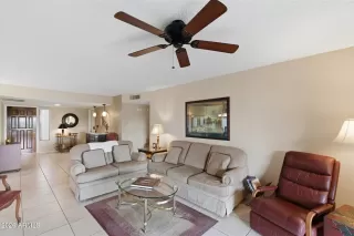 Photo #4: 7025290 Listing 