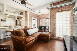 Photo #5: 7025305 Listing 