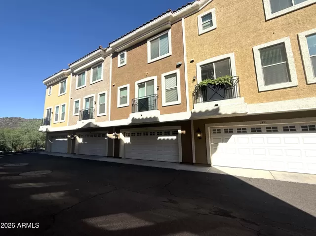 MLS: 7025445 Condo For Sale