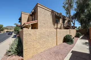 Photo #1: 7025596 Listing 
