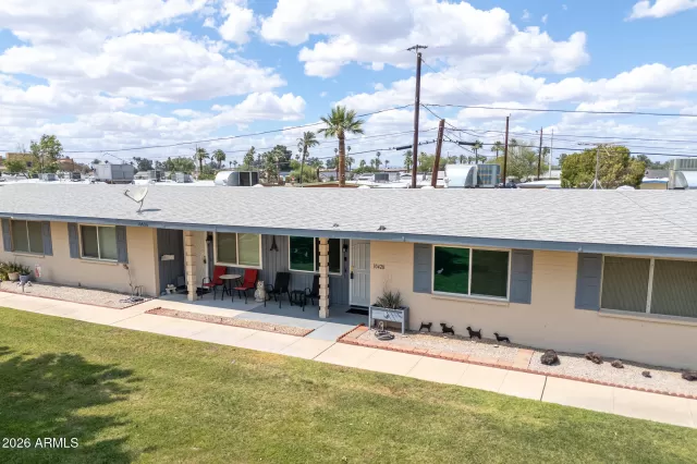 MLS: 7025640 Condo For Sale
