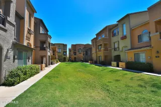 Photo #1: 7025652 Listing 