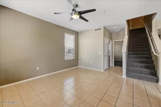 Photo #4: 7025693 Listing 