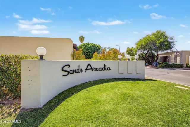 MLS: 7025743 Condo For Sale