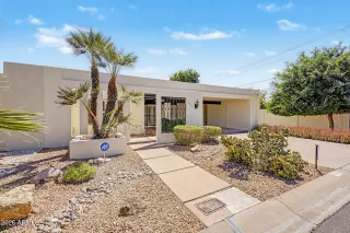 Photo #4: 7025743 Listing