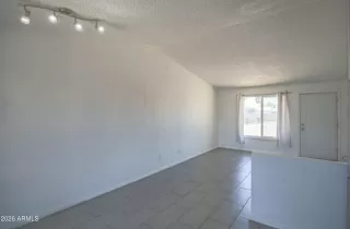 Photo #1: 7025814 Listing 