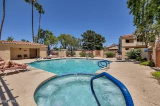 Photo #3: 7025939 Listing 