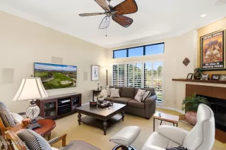 Photo #6: 7026053 Listing 