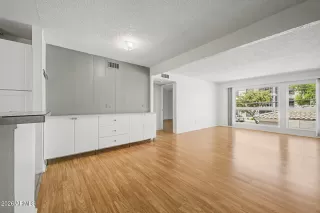 Photo #6: 7026128 Listing 