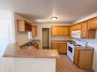 Photo #1: 7026137 Listing 