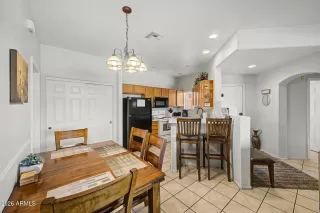 Photo #5: 7026146 Listing 