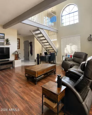 Photo #2: 7026212 Listing 
