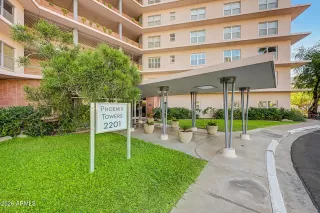 Photo #1: 7026213 Listing
