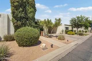 Photo #2: 7026330 Listing