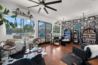 Photo #3: 7026527 Listing 