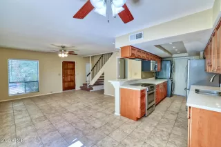 Photo #2: 7026678 Listing 