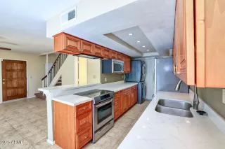 Photo #3: 7026678 Listing 