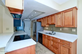 Photo #4: 7026678 Listing 