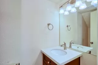 Photo #6: 7026678 Listing 