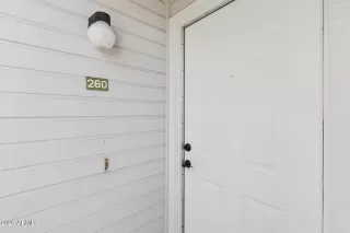 Photo #5: 7026825 Listing